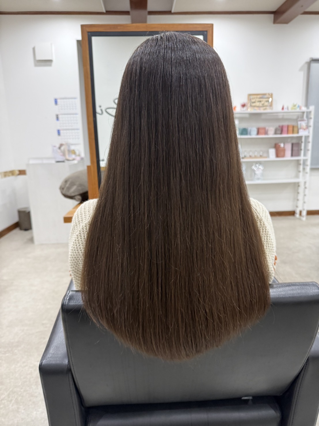 施術後 艶やかなロングヘア